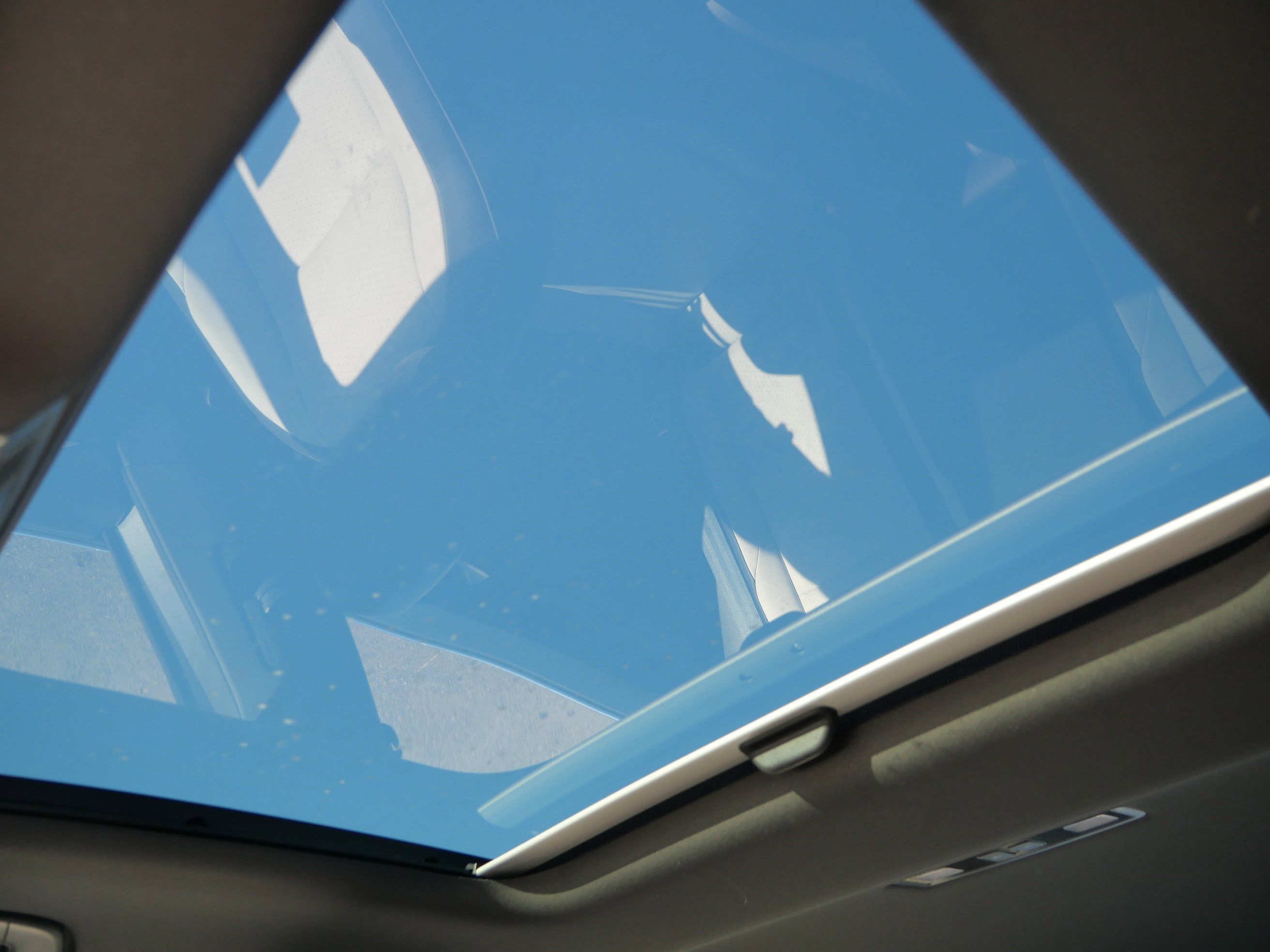 Certified 2021 Volkswagen Jetta R-Line w/ R-Line Cold Weather Package image 34