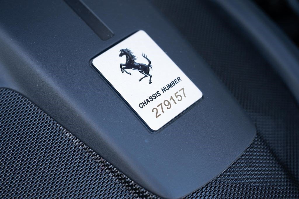 Used 2022 Ferrari Roma RWD image 14