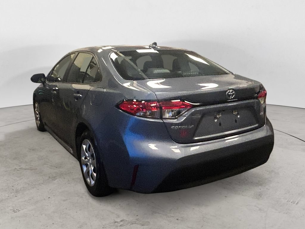 Certified 2024 Toyota Corolla LE FWD image 3