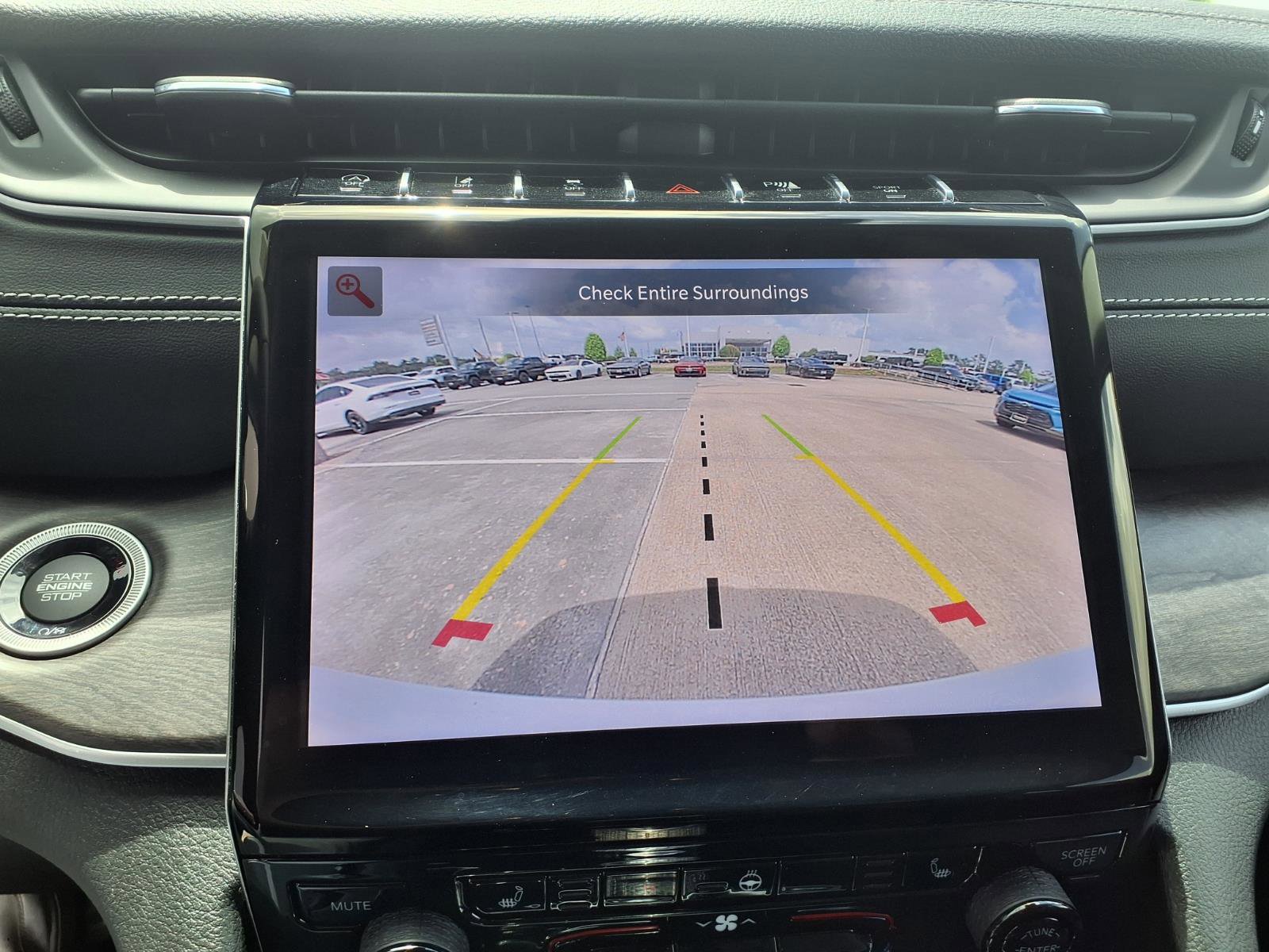 Used 2023 Jeep Grand Cherokee Limited RWD image 19