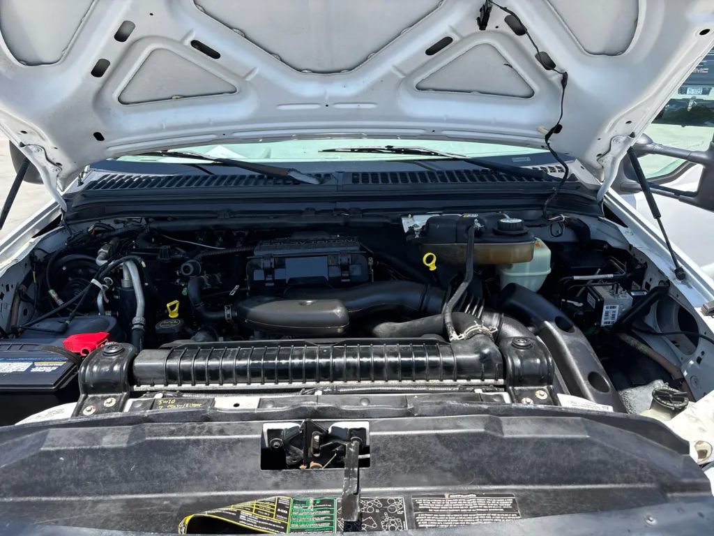 Used 2006 Ford F250 XL RWD image 11