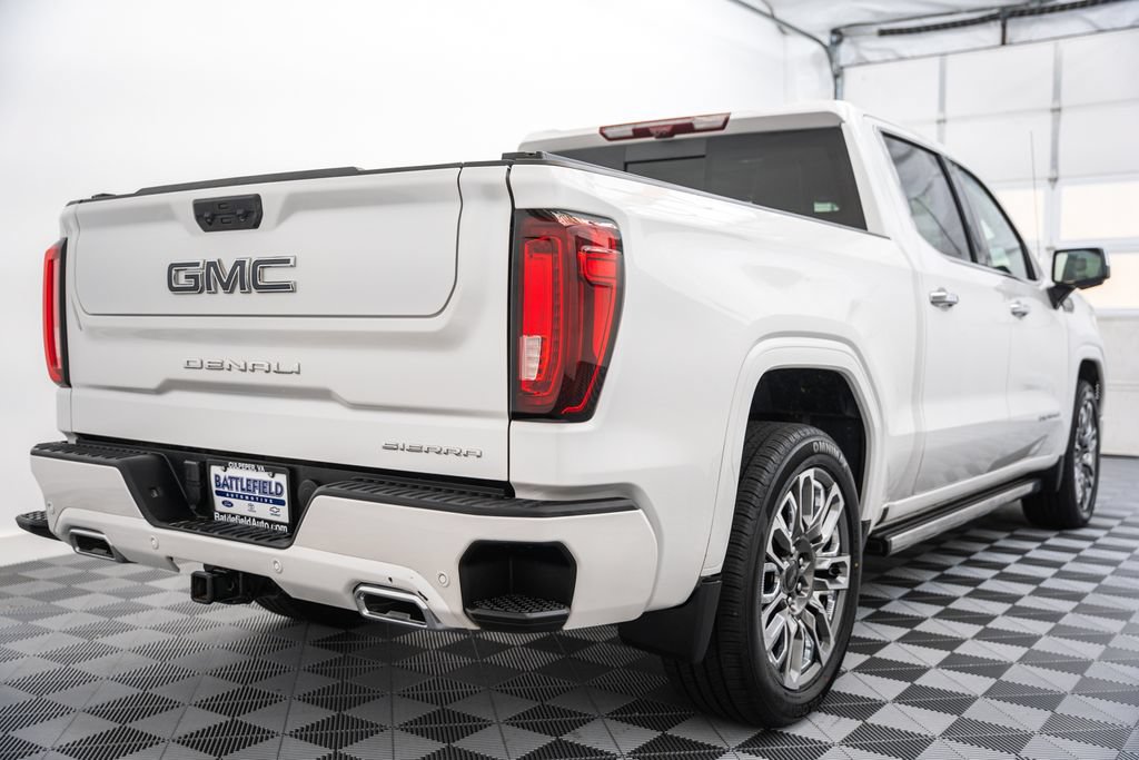 Used 2024 GMC Sierra 1500 Denali Ultimate AWD/4WD image 5