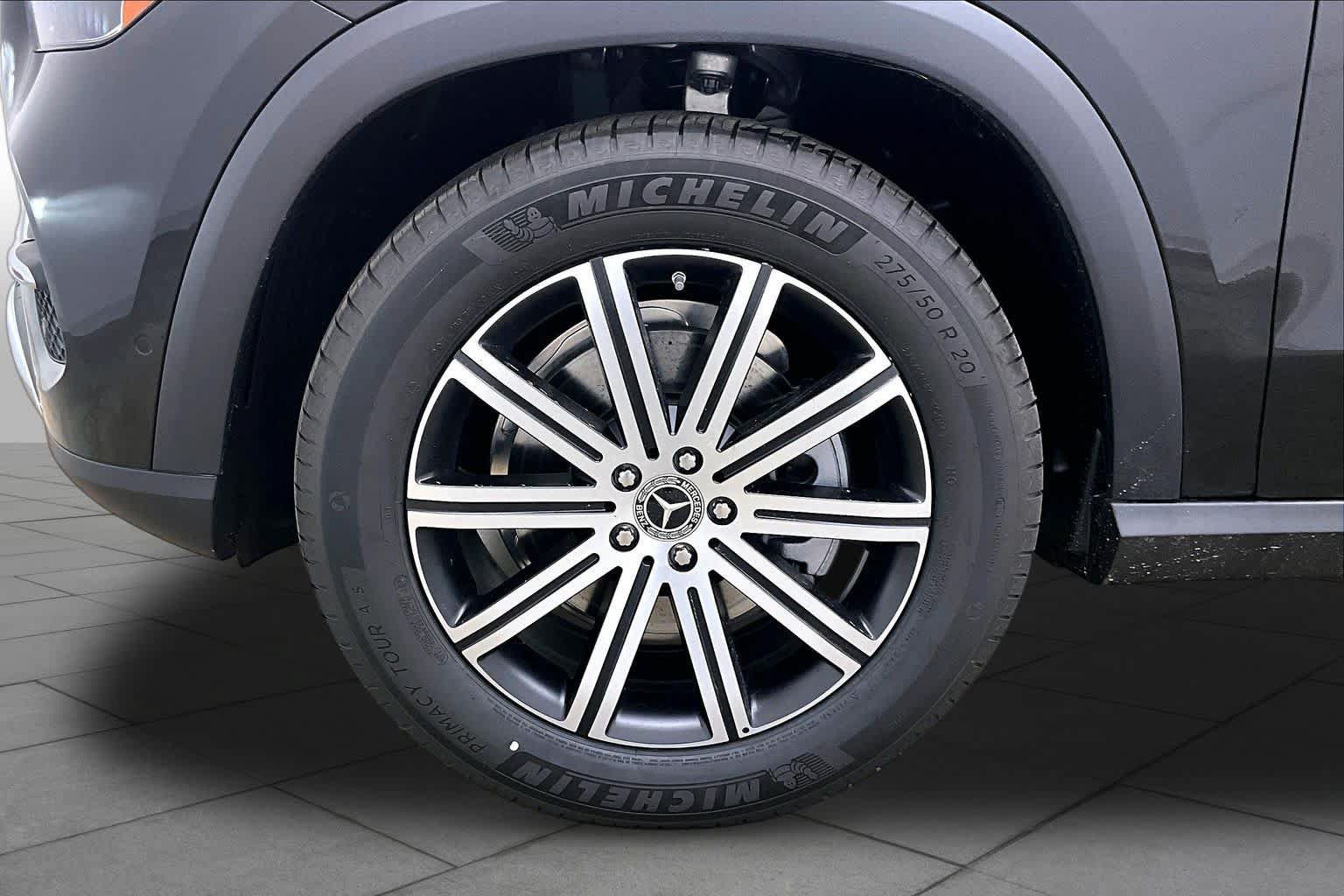 New 2026 Mercedes-Benz GLE 350 4MATIC image 11