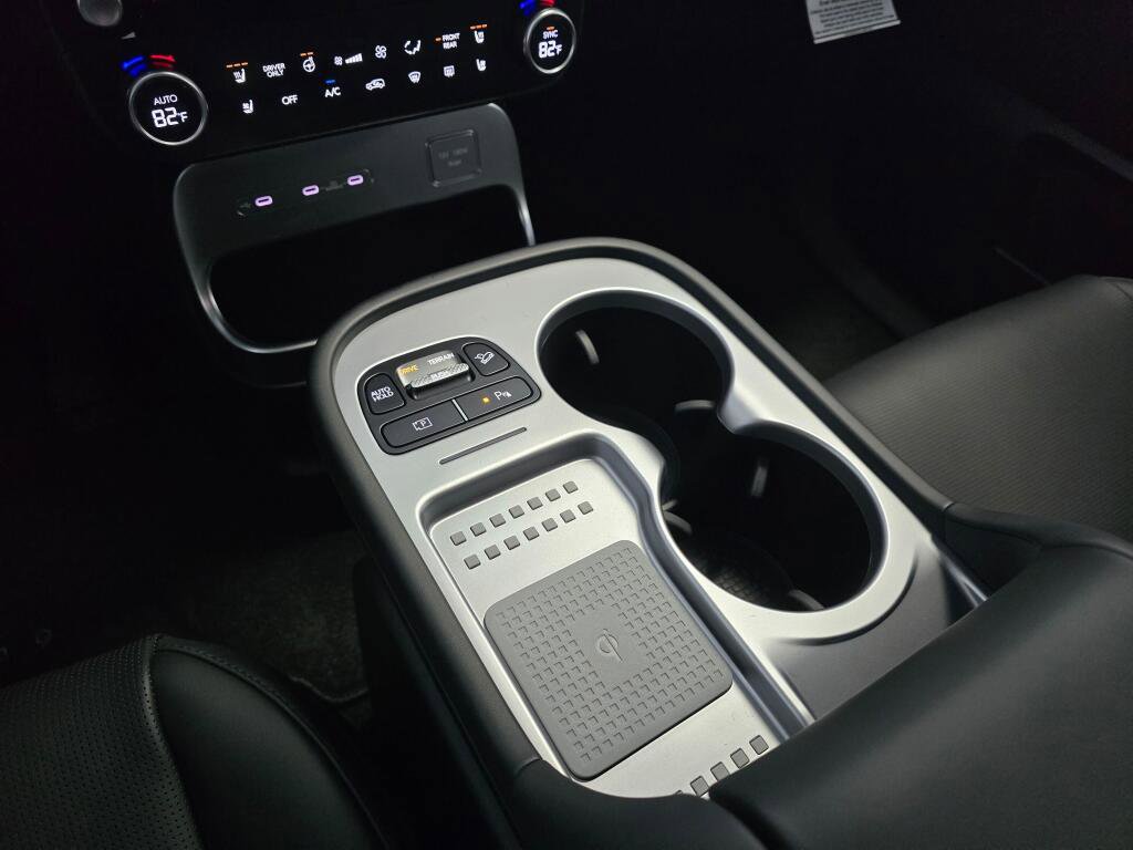 New 2026 Hyundai Ioniq 9 SEL image 29