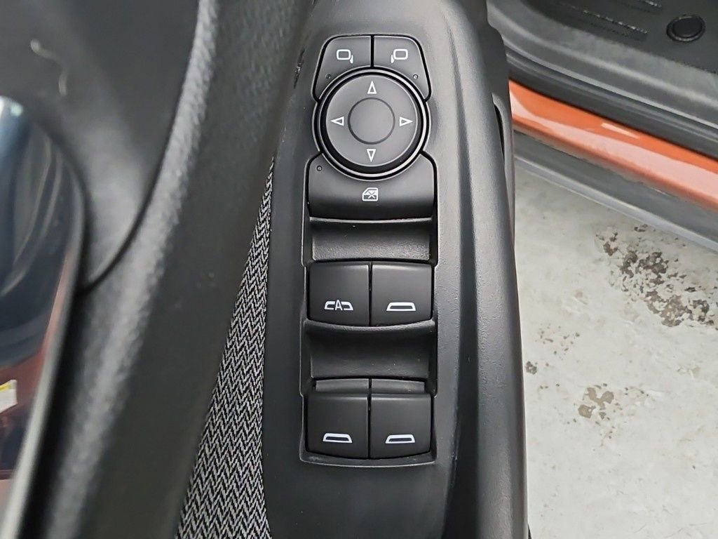 Certified 2021 Chevrolet TrailBlazer LT w/ Convenience Package image 21