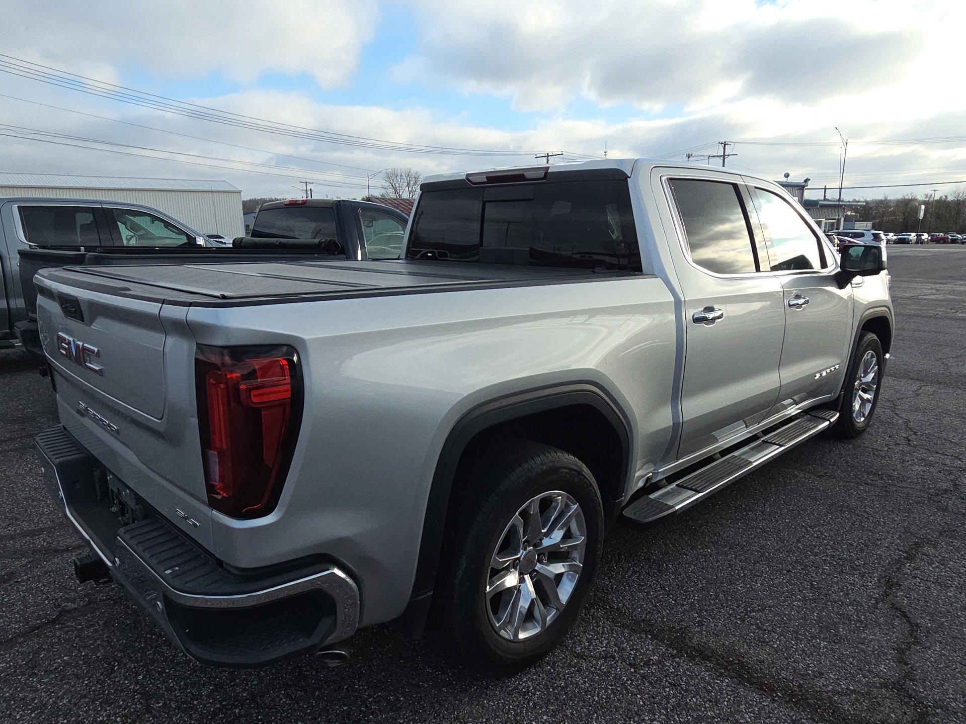 Used 2020 GMC Sierra 1500 SLT image 8
