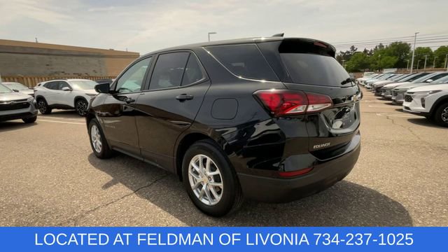Certified 2024 Chevrolet Equinox LS w/ LS Convenience Package FWD image 6