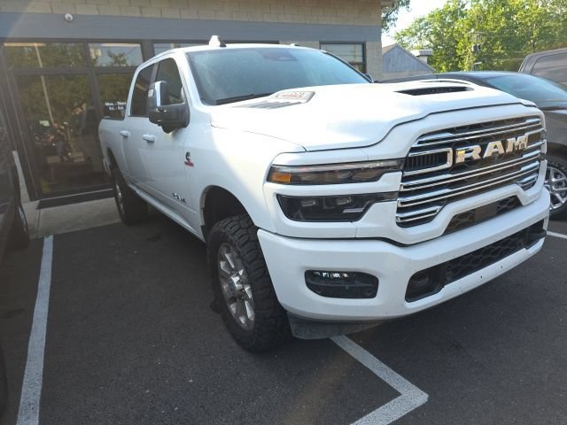 Used 2025 RAM 2500 Laramie w/ Sport Appearance Package AWD/4WD image 3