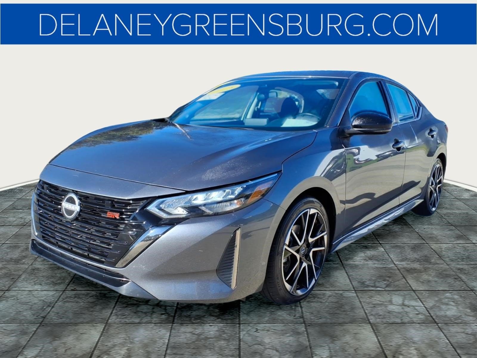 Used 2025 Nissan Sentra SR FWD image 7