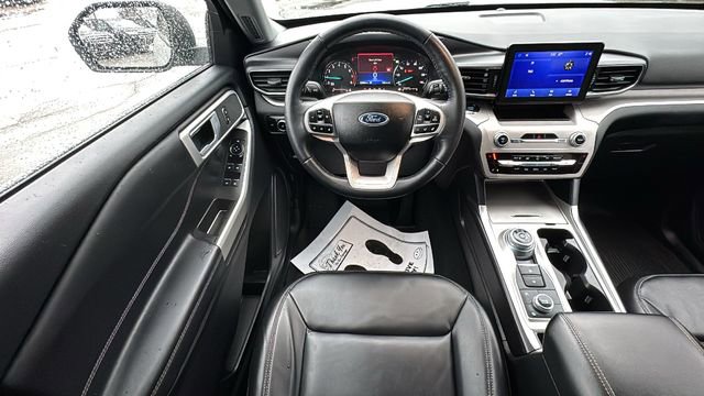 Certified 2023 Ford Explorer XLT w/ Equipment Group 202A image 12