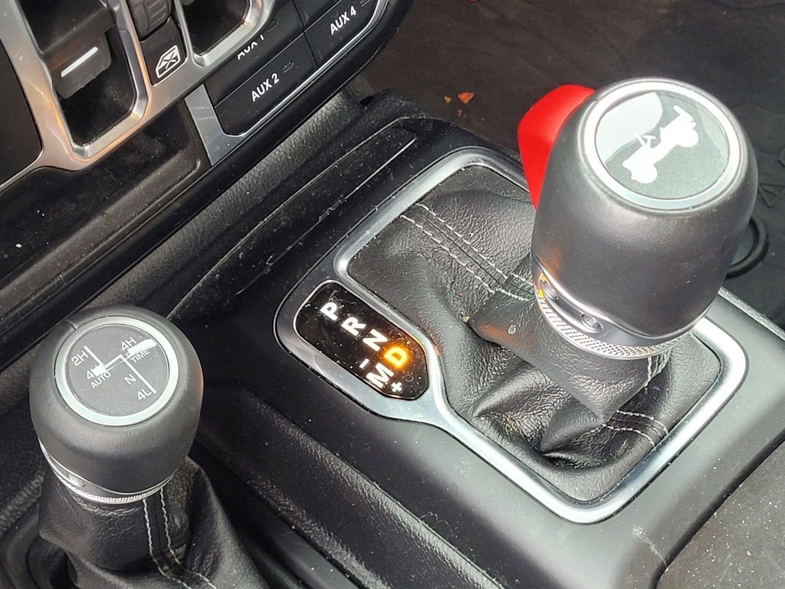 Used 2024 Jeep Wrangler High Altitude AWD/4WD image 21
