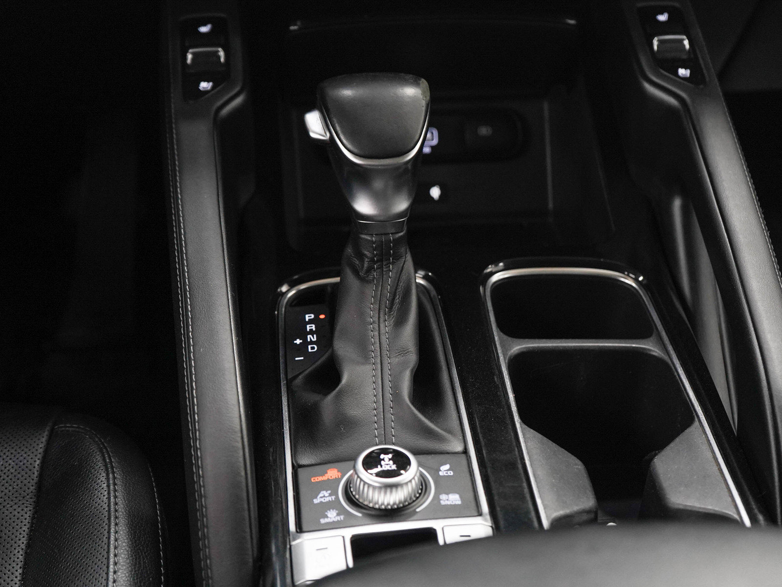 Used 2021 Kia Telluride EX w/ EX Premium Package AWD/4WD image 21