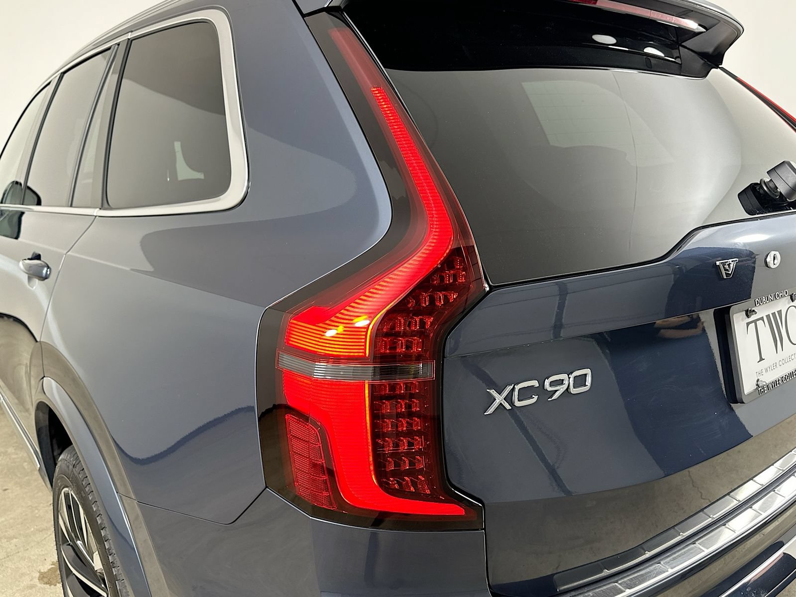 New 2026 Volvo XC90 B6 Ultra w/ Protection Package Premier AWD/4WD image 12