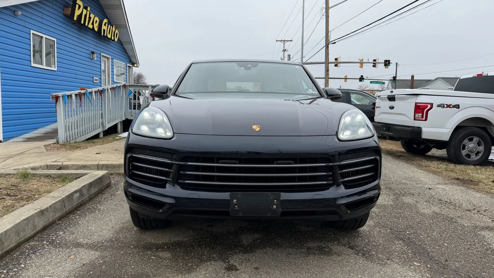 Used 2019 Porsche Cayenne S w/ Premium Plus Package AWD/4WD image 3