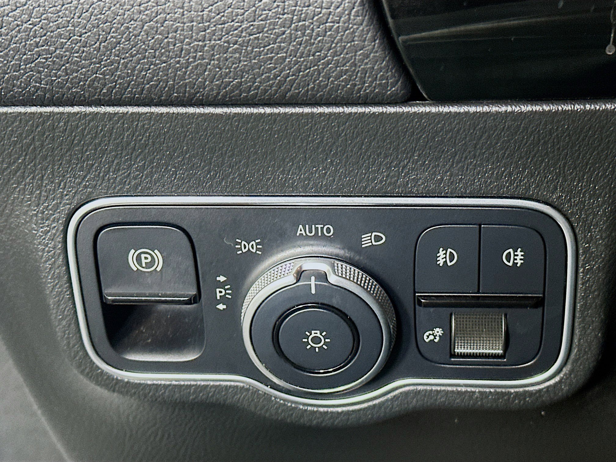 Used 2022 Mercedes-Benz GLA 250 image 16