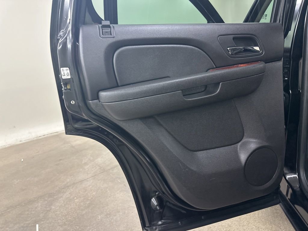 Used 2012 Chevrolet Tahoe LTZ image 30