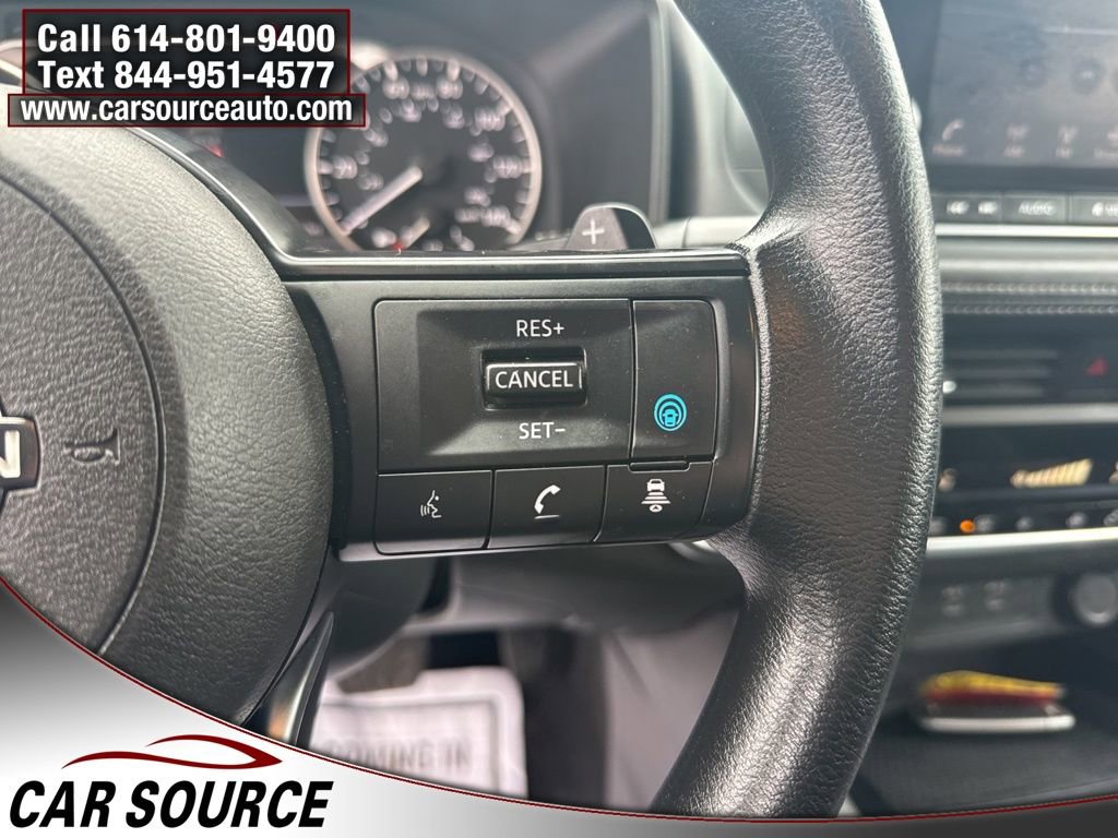 Used 2024 Nissan Rogue SV AWD/4WD image 21