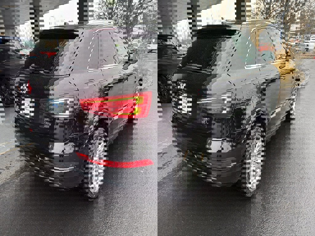 Used 2018 Audi Q3 2.0T Premium Plus w/ Premium Plus Package image 4