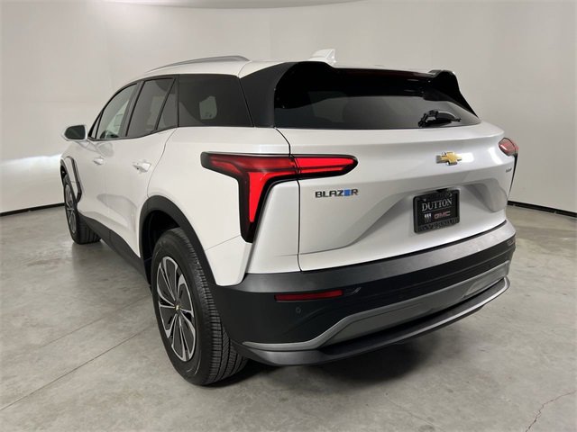 Certified 2024 Chevrolet Blazer EV LT image 32
