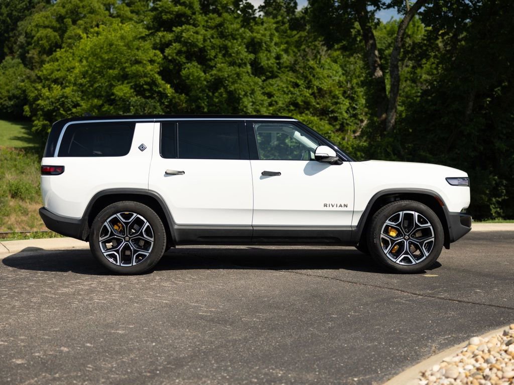 Used 2023 Rivian R1S Launch Edition AWD/4WD image 8