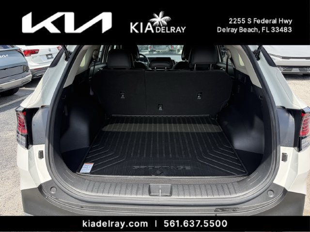 Certified 2024 Kia Sportage EX AWD/4WD image 8
