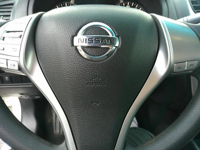 Used 2016 Nissan Altima 2.5 FWD image 9