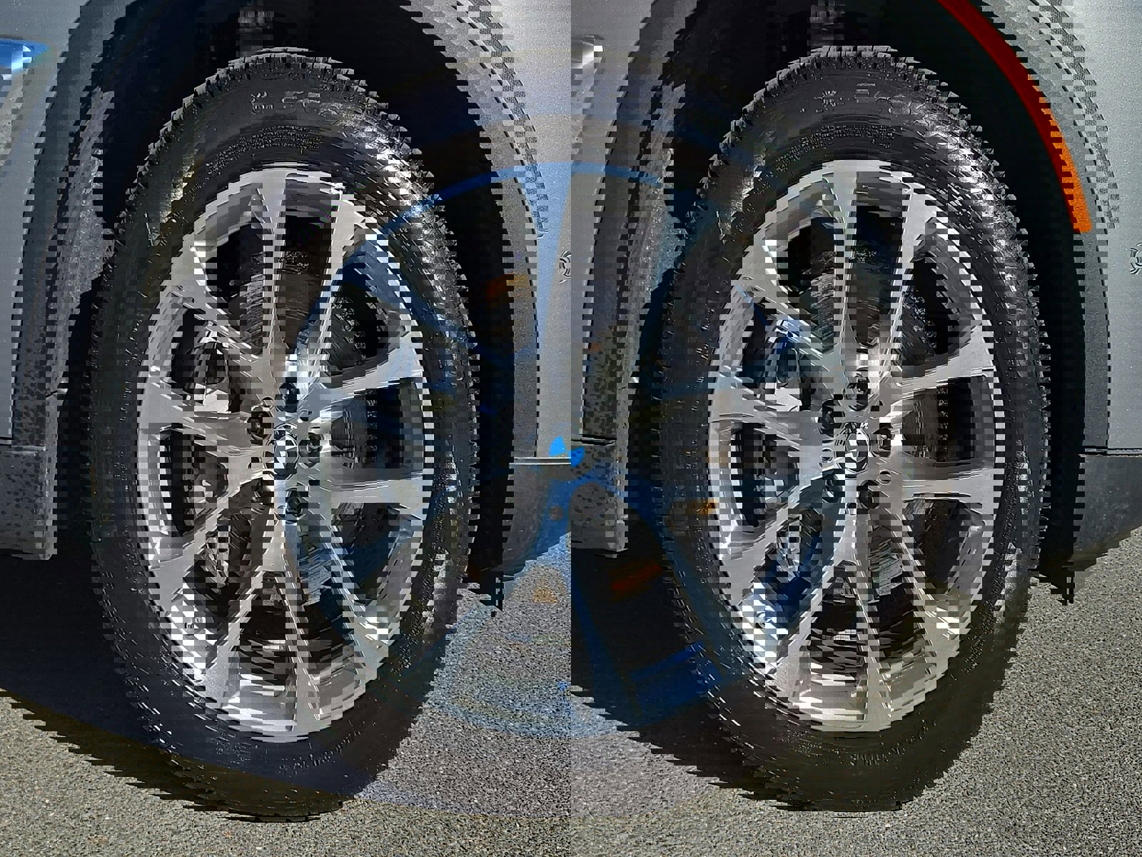 Used 2026 BMW X5 xDrive40i w/ Premium Package image 8