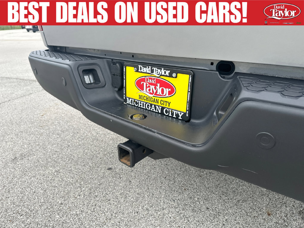 Used 2024 RAM 1500 Warlock AWD/4WD image 37