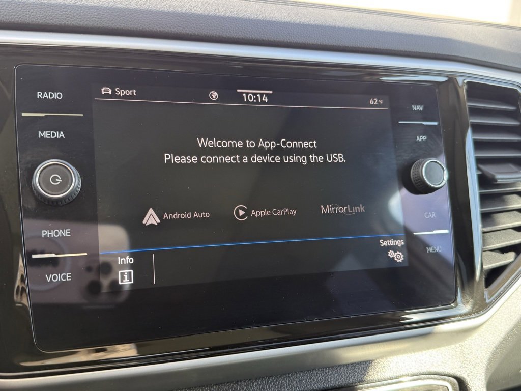 Used 2023 Volkswagen Atlas SEL R-Line image 12