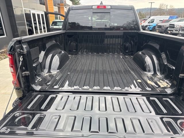 New 2026 RAM 1500 Express AWD/4WD image 27