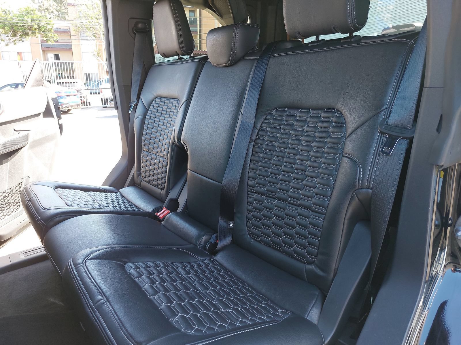 Used 2023 Ford Bronco 4-Door AWD/4WD image 14