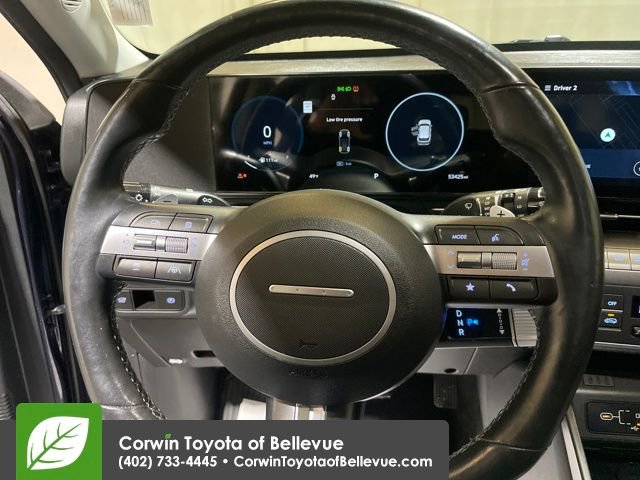 Used 2024 Hyundai Kona Limited image 14