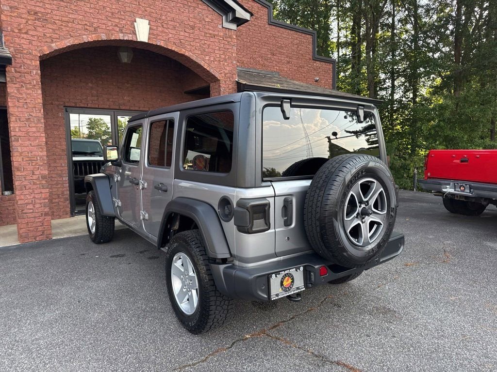 Used 2018 Jeep Wrangler Unlimited Sport S AWD/4WD image 15