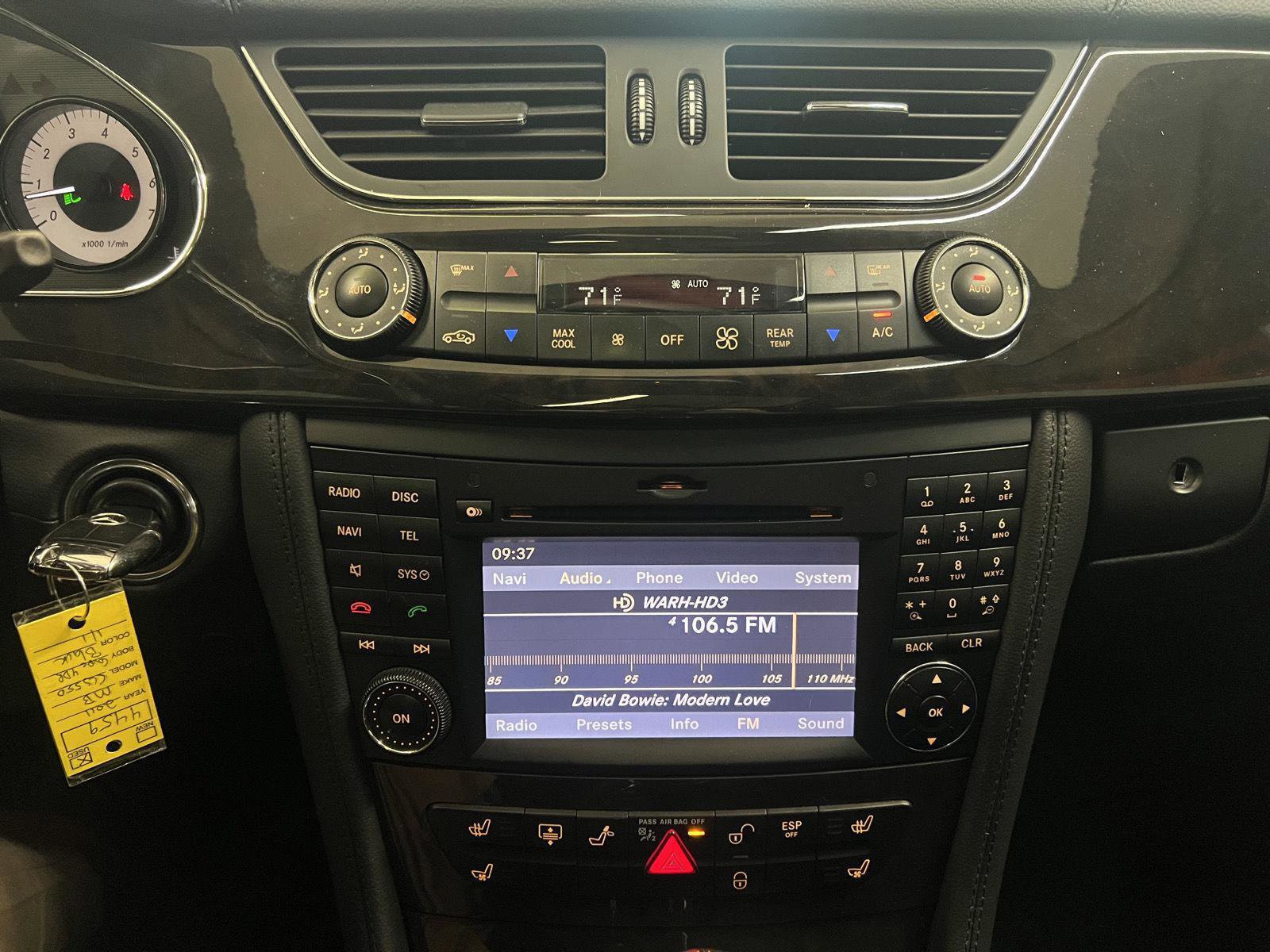 Used 2011 Mercedes-Benz CLS 550 image 19