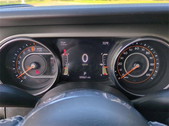 Used 2023 Jeep Gladiator Overland image 15