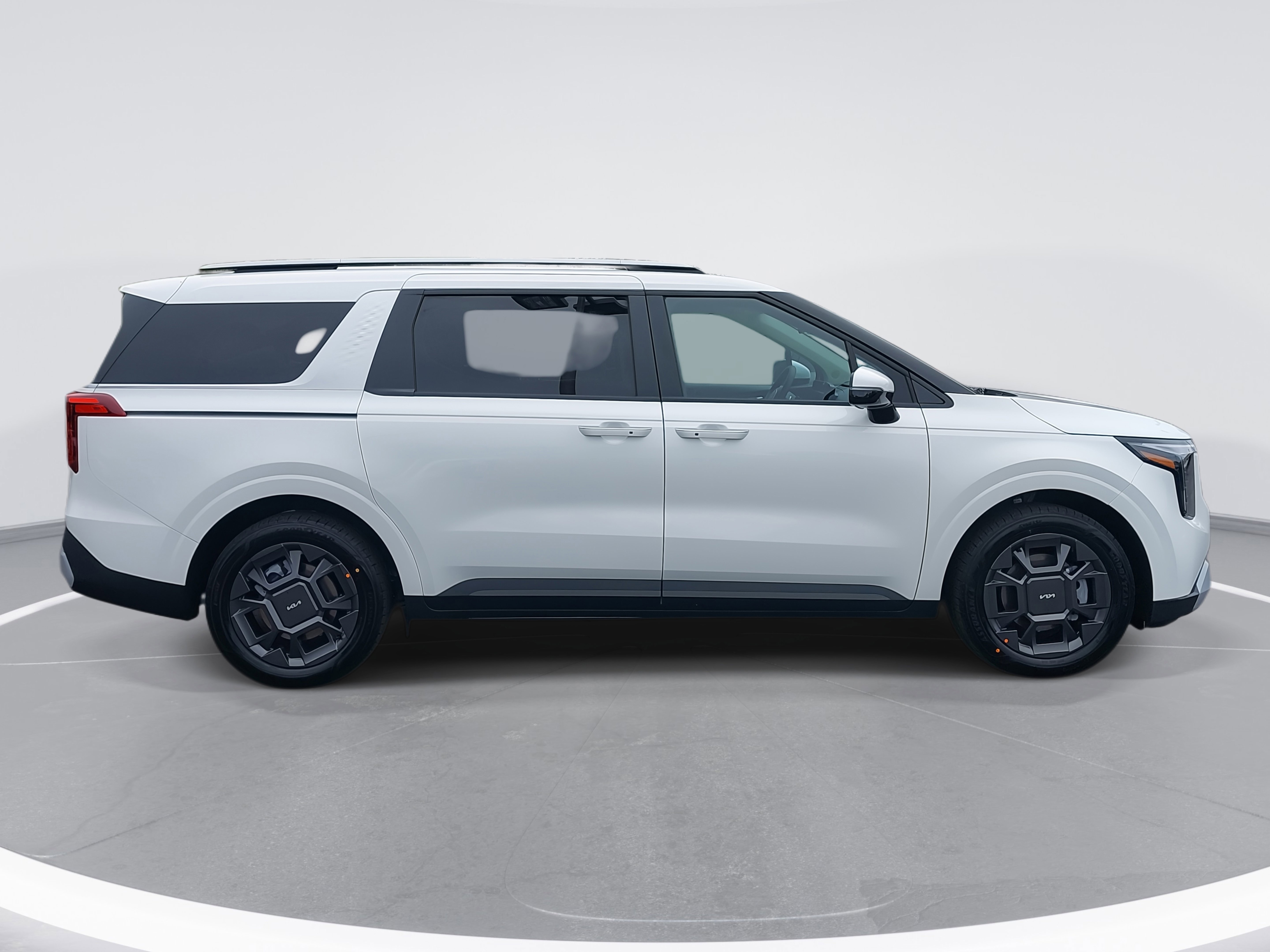 New 2026 Kia Carnival EX image 4