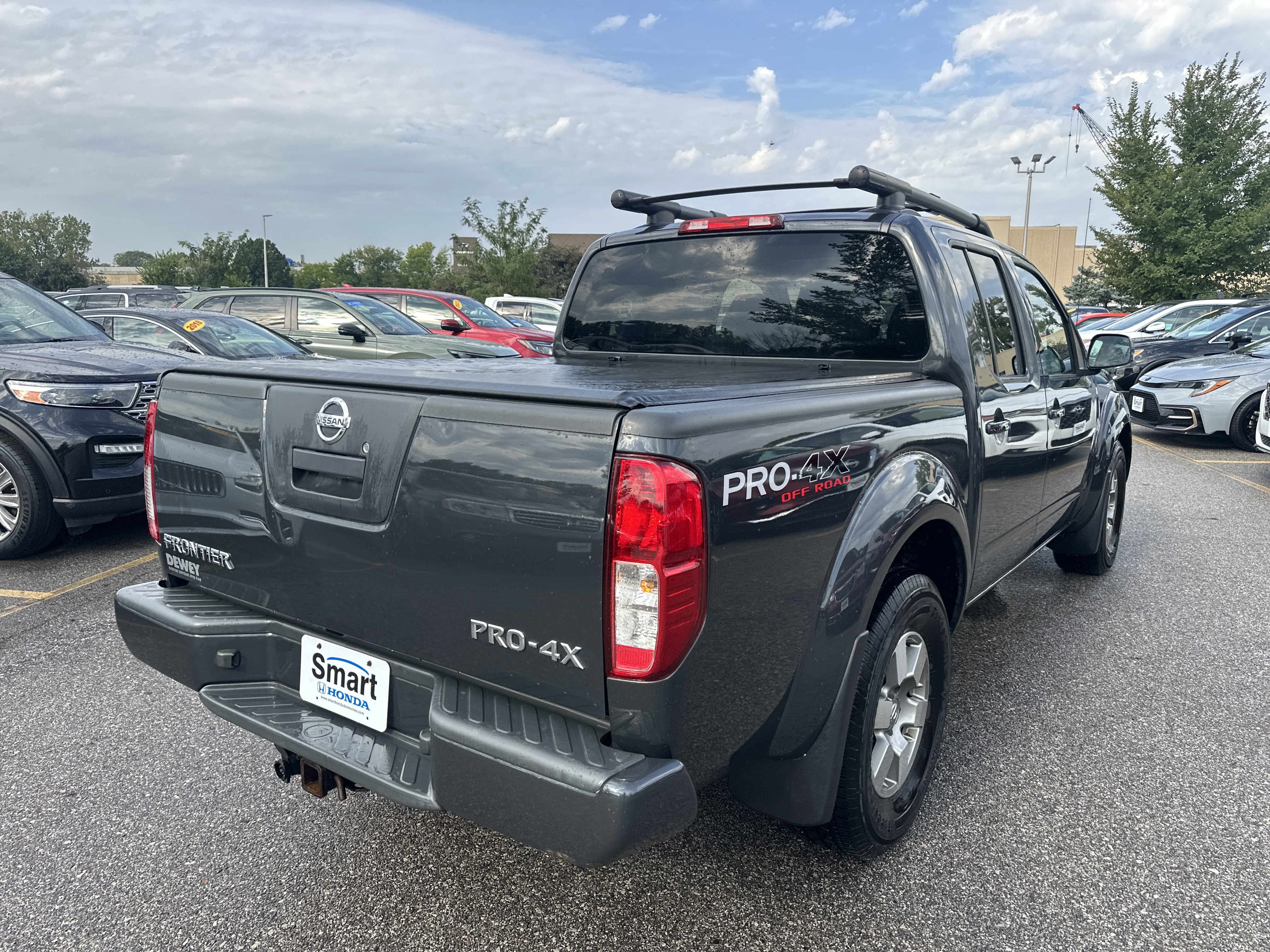 Used 2012 Nissan Frontier PRO-4X w/ Pro-4x Luxury Pkg AWD/4WD image 3