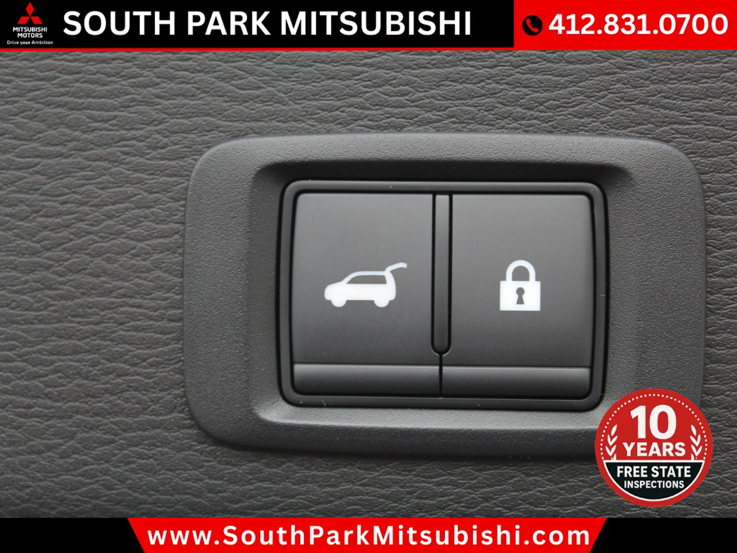 New 2025 Mitsubishi Outlander SE image 13