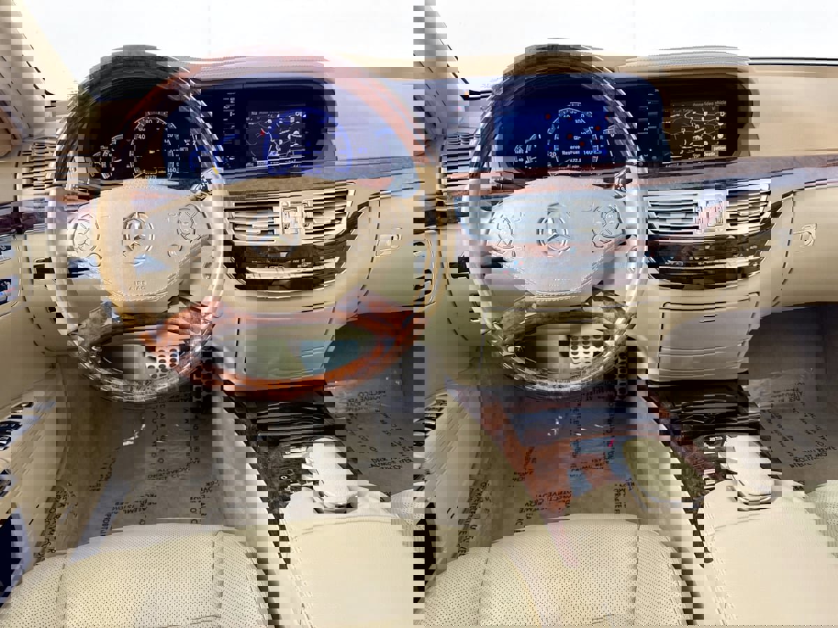 Used 2013 Mercedes-Benz S 550 Sedan image 29