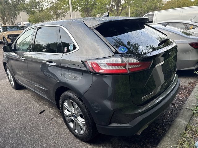 Used 2020 Ford Edge Titanium w/ Equipment Group 301A FWD image 4