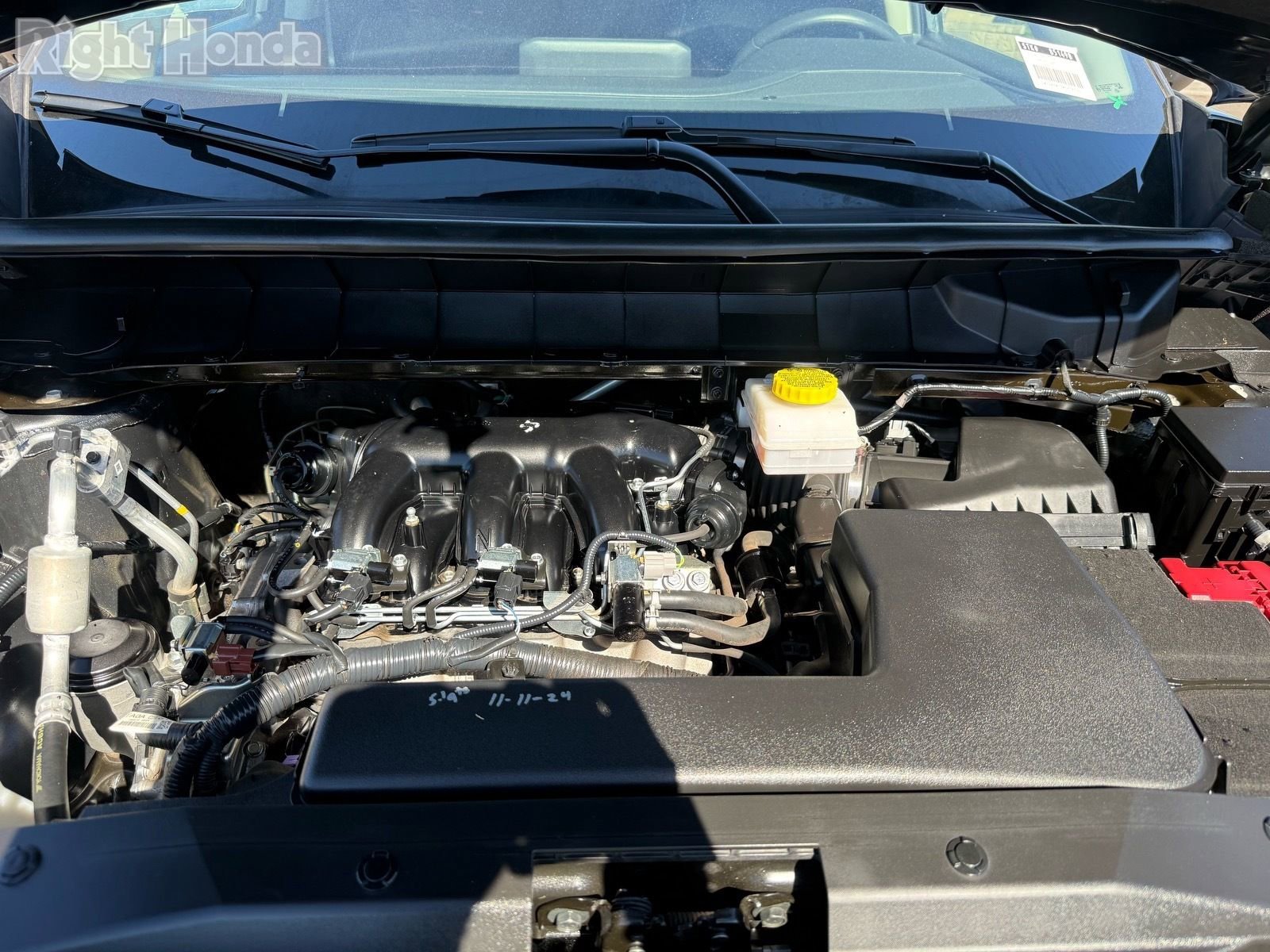 Used 2024 Nissan Pathfinder SV image 33