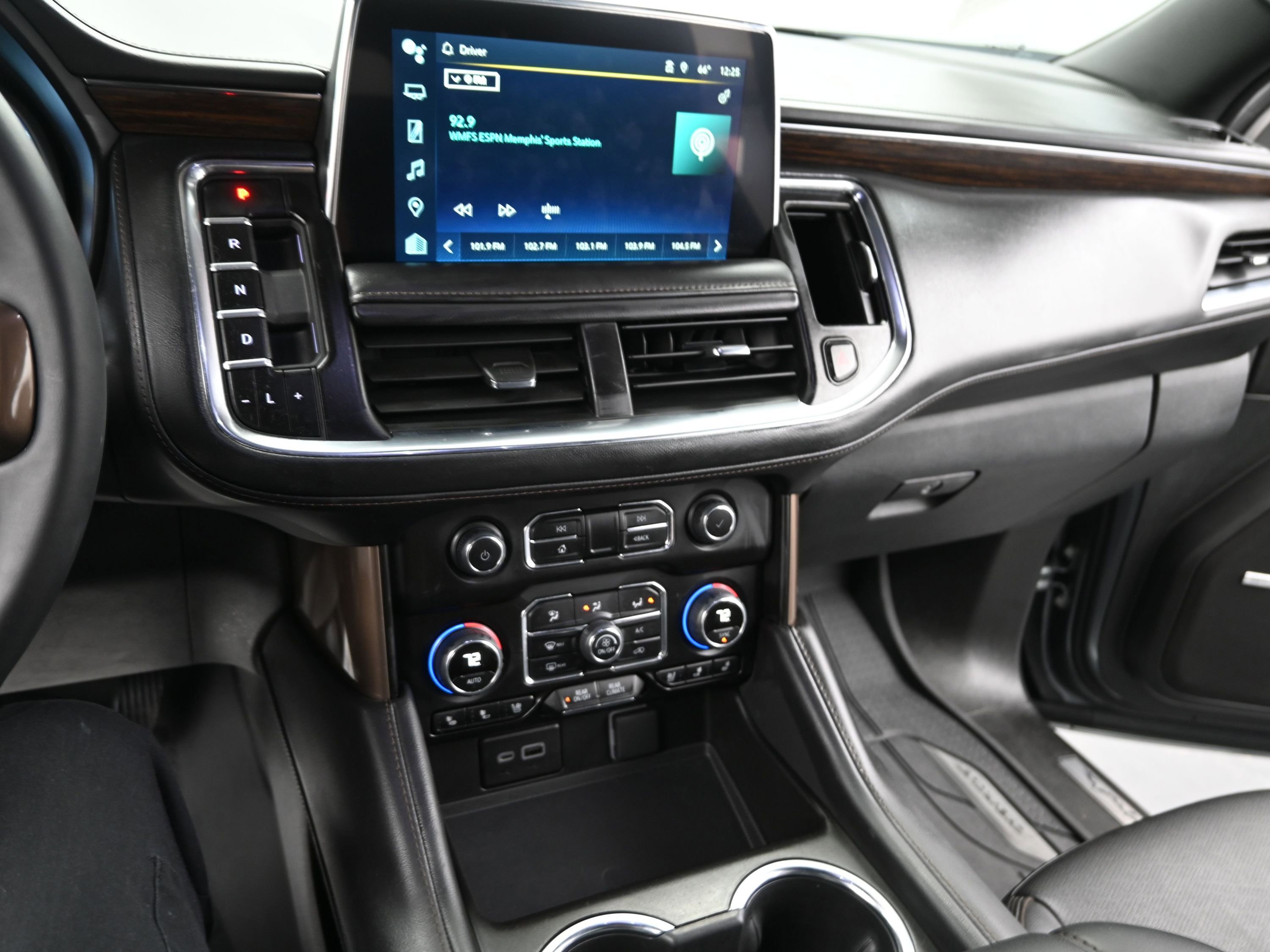 Certified 2024 Chevrolet Tahoe High Country w/ Premium Package image 35