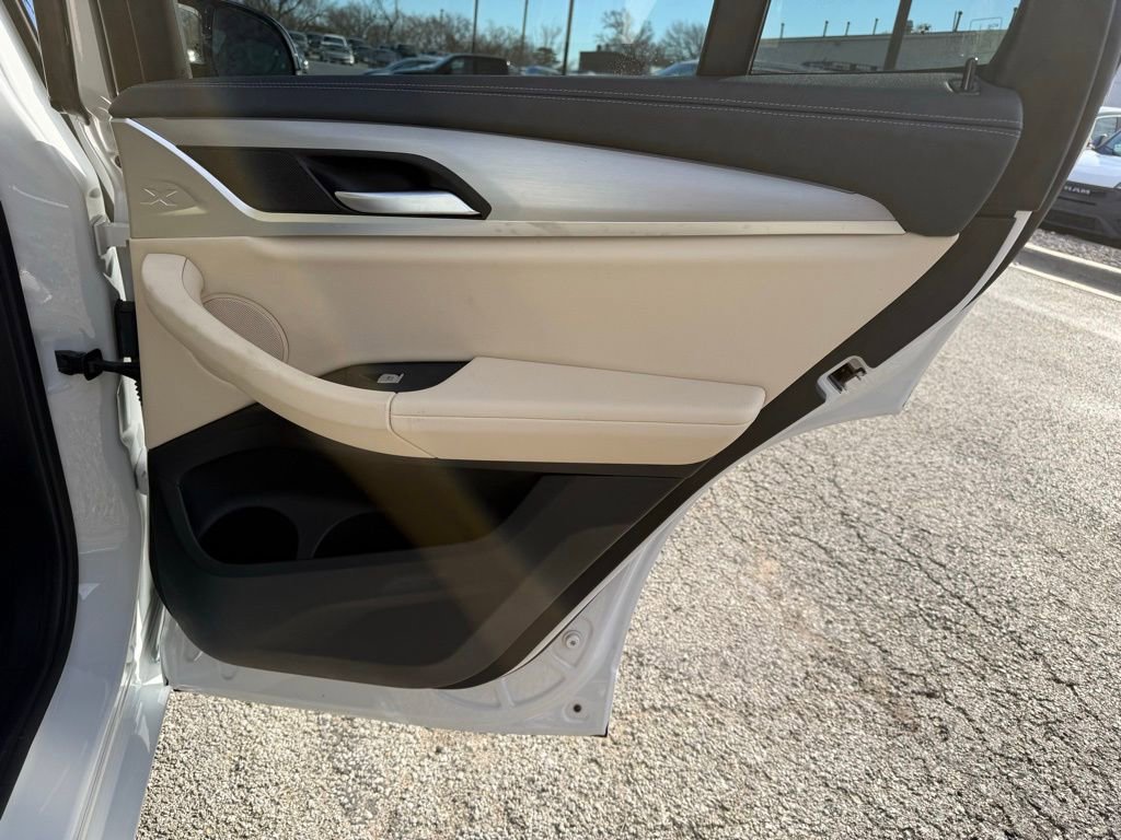 Used 2023 BMW X3 M40i w/ Premium Package image 39