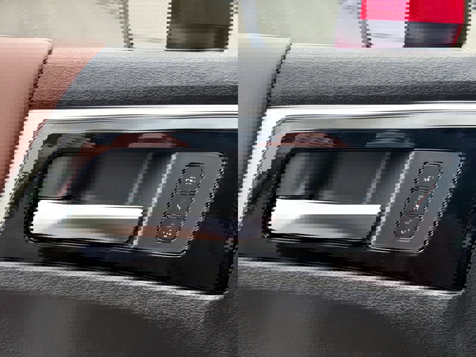 New 2025 Mitsubishi Outlander AWD image 10