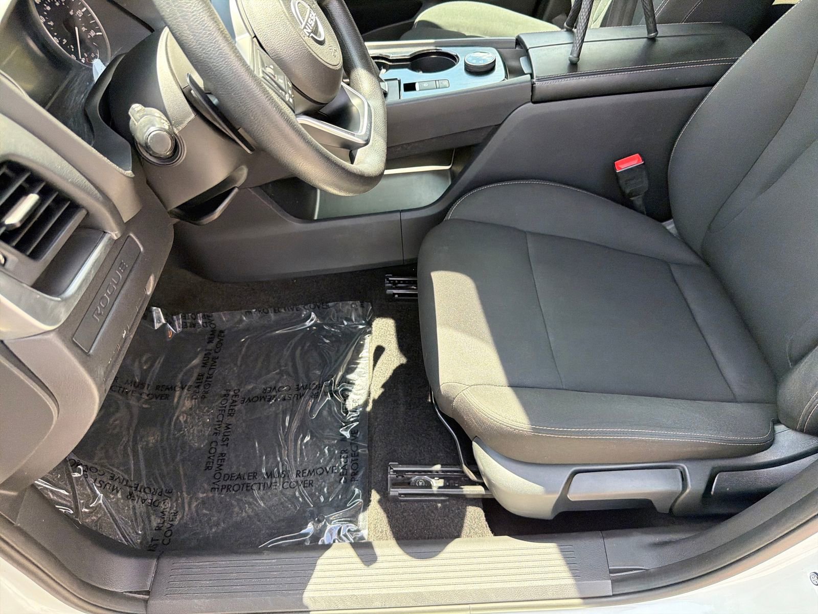 Certified 2024 Nissan Rogue S AWD/4WD image 18