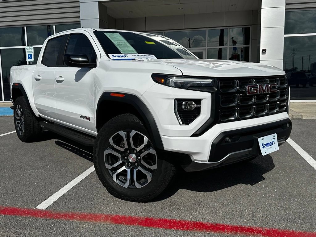 Used 2024 GMC Canyon AT4 AWD/4WD image 2