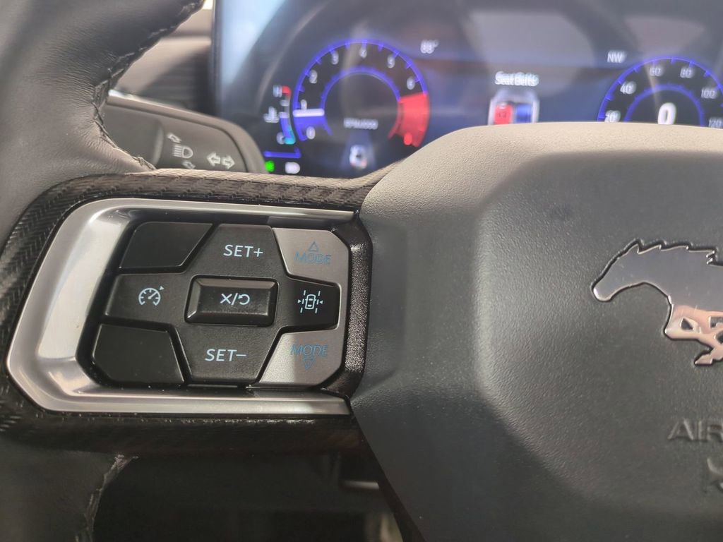 Used 2025 Ford Mustang Premium RWD image 29