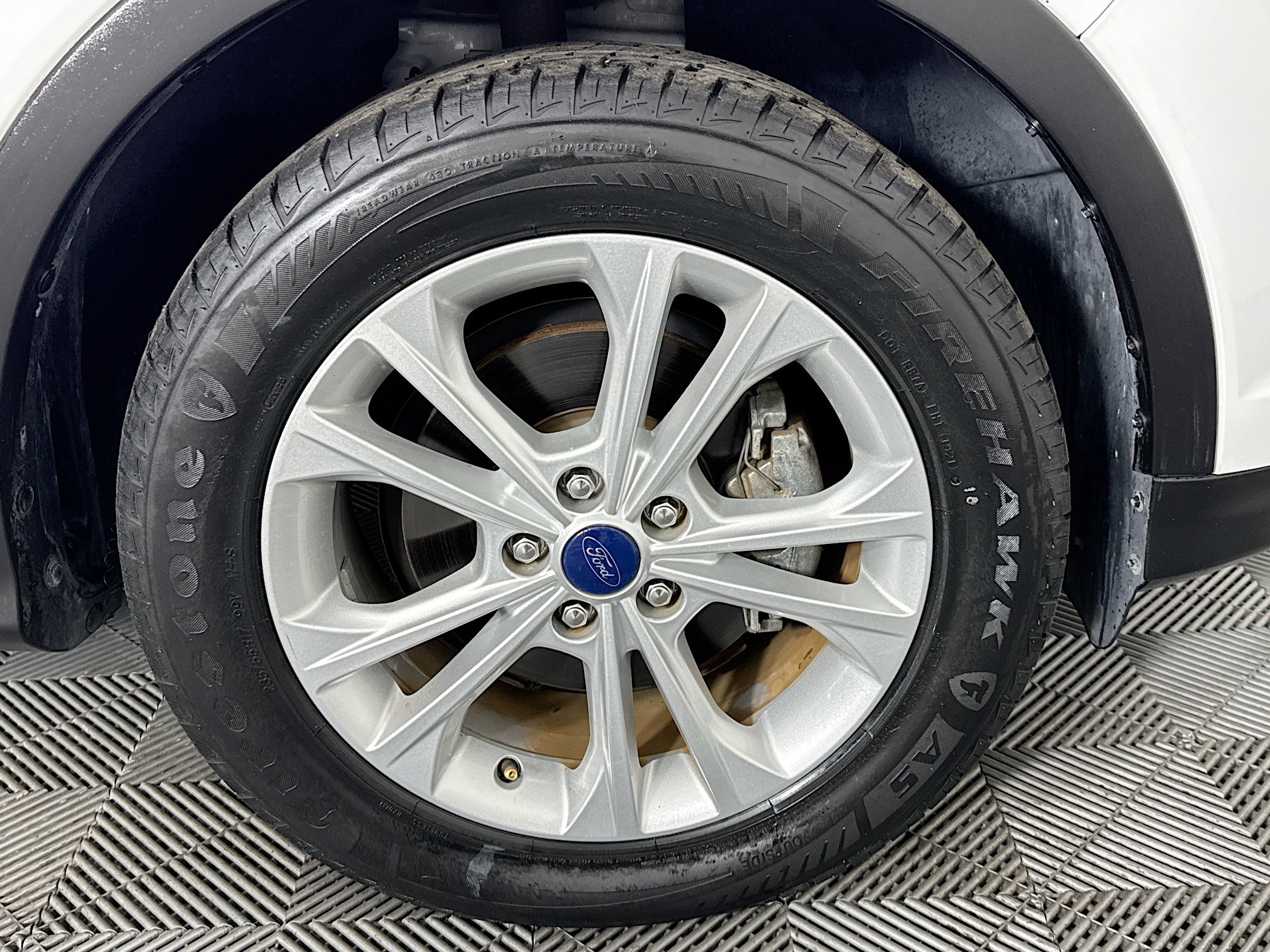 Used 2017 Ford Escape SE image 29