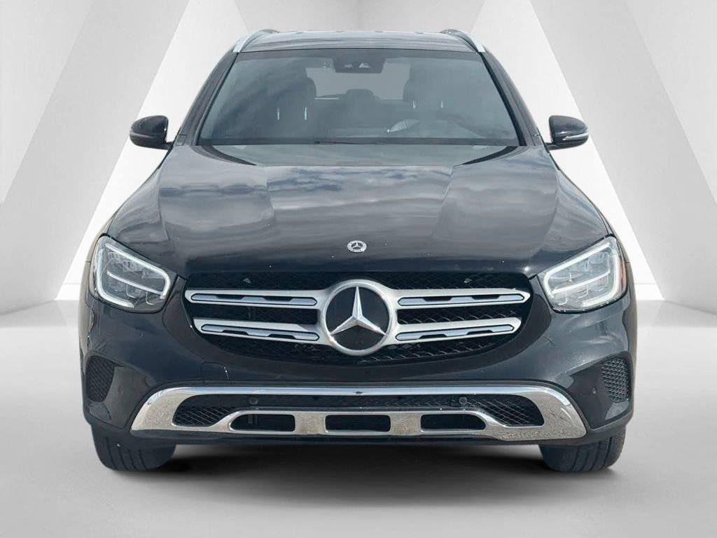 Used 2022 Mercedes-Benz GLC 300 4MATIC image 2
