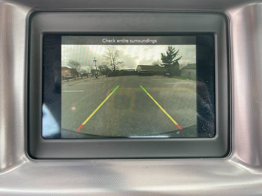 Used 2019 Dodge Charger SXT image 22
